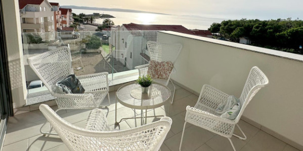 Apartment MIZO REAL Povljana: Luxury Oasis on the Island of Pag