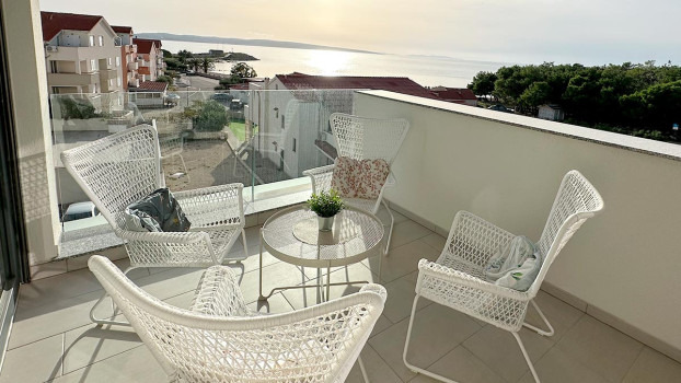 Apartment MIZO REAL Povljana: Luxury Oasis on the Island of Pag